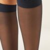 Ciorapi până la genunchi Comfort Cuff de 20 denari Ciorapi până la genunchi Comfort Cuff de 20 denari