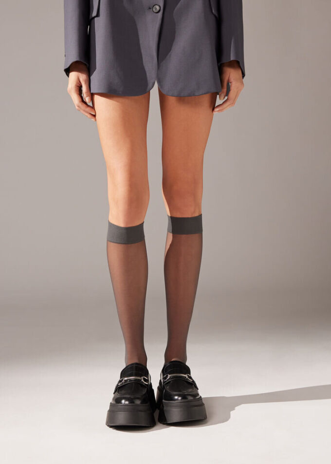 Ciorapi până la genunchi Comfort Cuff de 20 denari Ciorapi până la genunchi Comfort Cuff de 20 denari