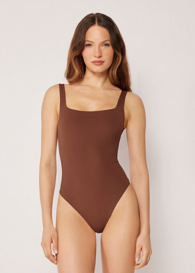 Costum de baie întreg Premium Fit Costum de baie întreg Premium Fit