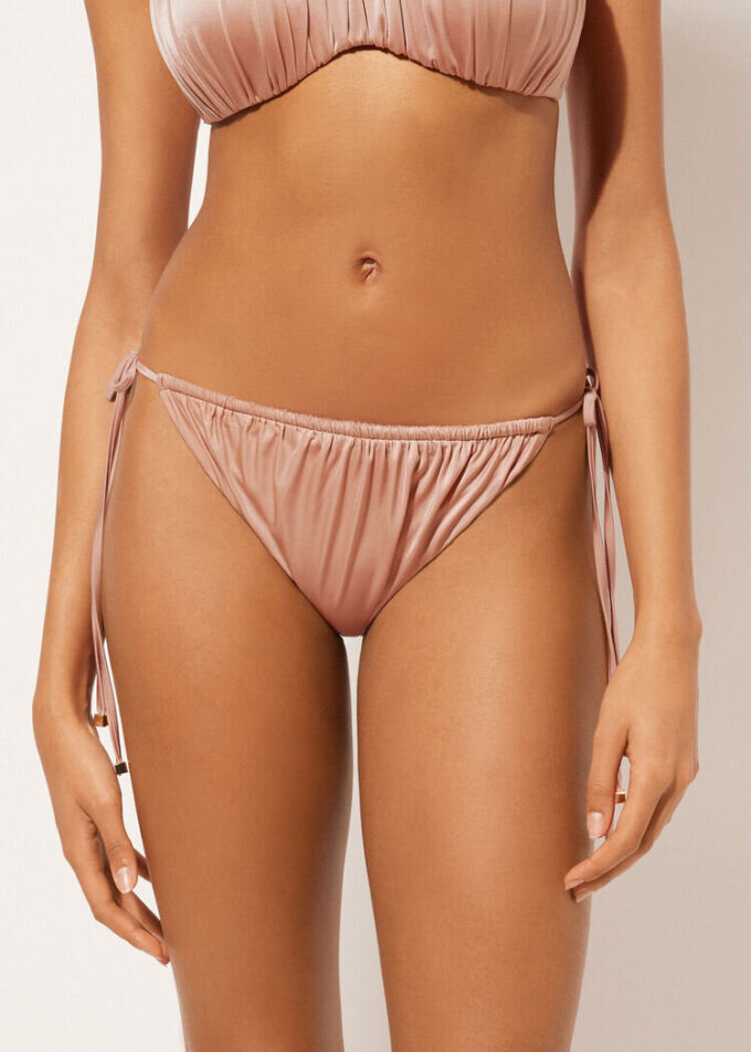 Slip de baie cu șnururi din satin lucios Slip de baie cu șnururi din satin lucios