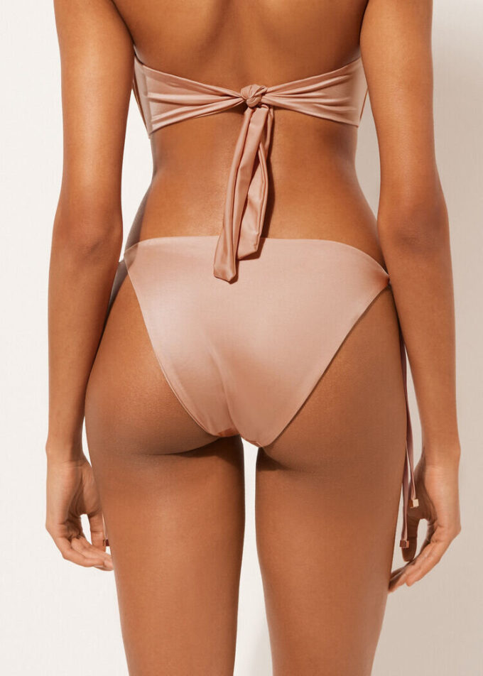 Slip de baie cu șnururi din satin lucios Slip de baie cu șnururi din satin lucios
