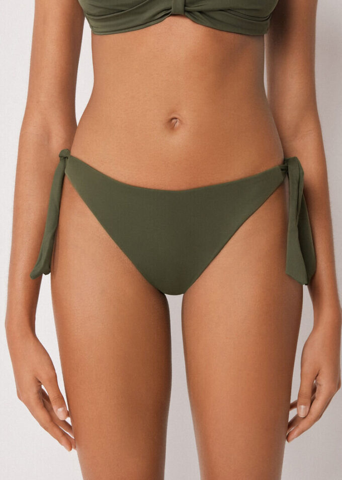 Slip de baie cu șnururi Premium Sculpt Slip de baie cu șnururi Premium Sculpt