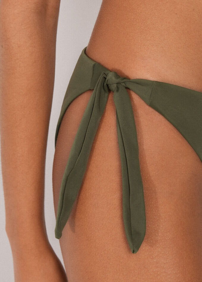 Slip de baie cu șnururi Premium Sculpt Slip de baie cu șnururi Premium Sculpt