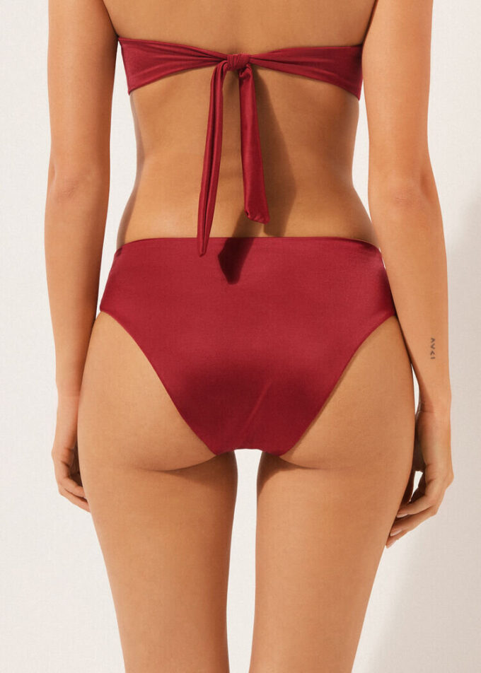 Slip de baie cu talie înaltă din satin lucios Slip de baie cu talie înaltă din satin lucios