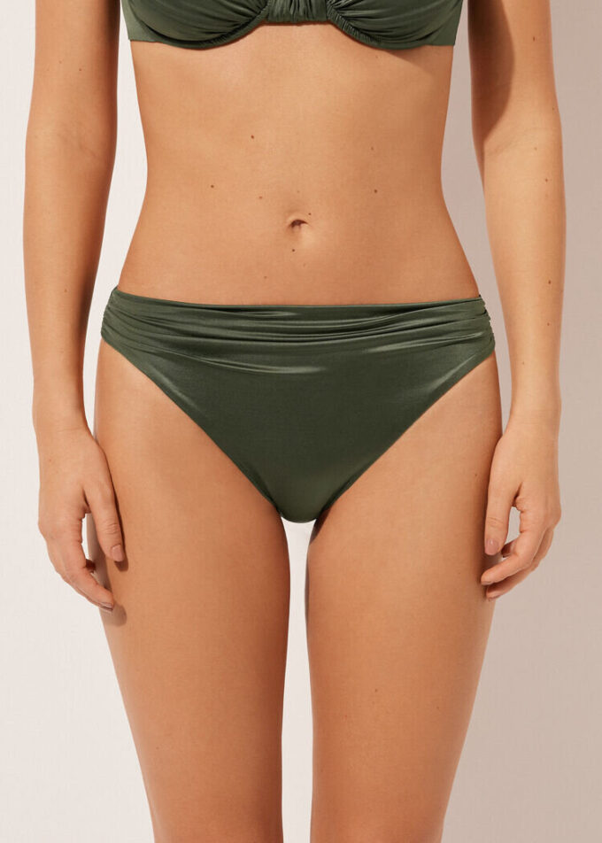 Slip de baie din satin lucios Slip de baie din satin lucios