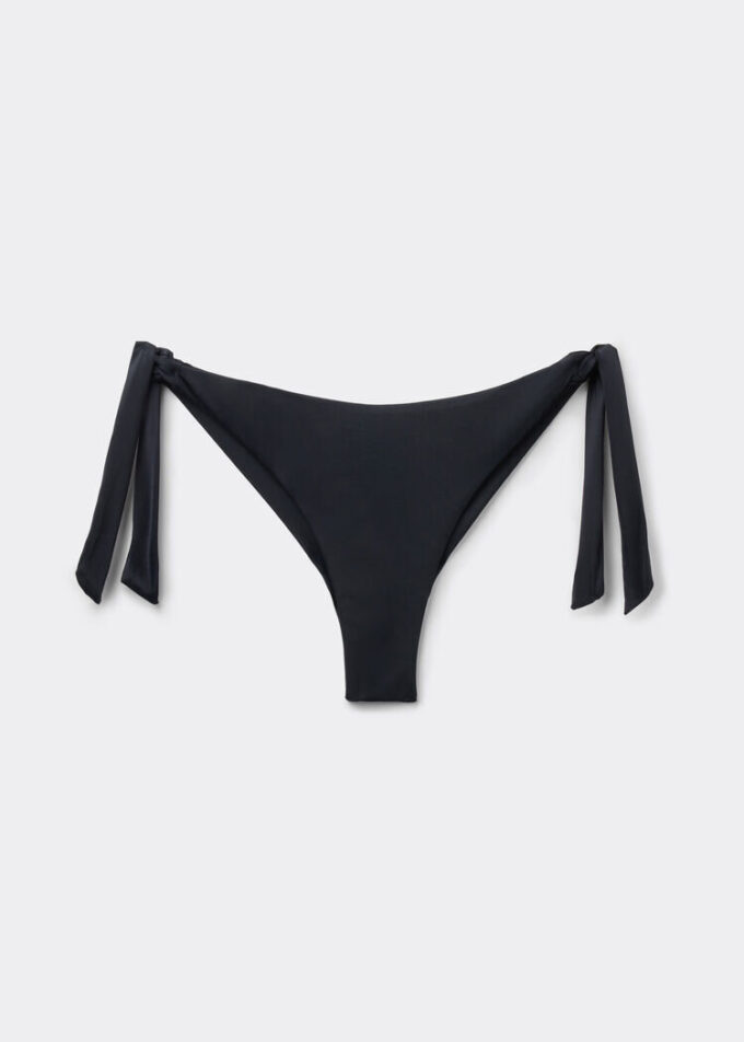 Slipuri braziliene cu șnururi Premium Sculpt Slipuri braziliene cu șnururi Premium Sculpt
