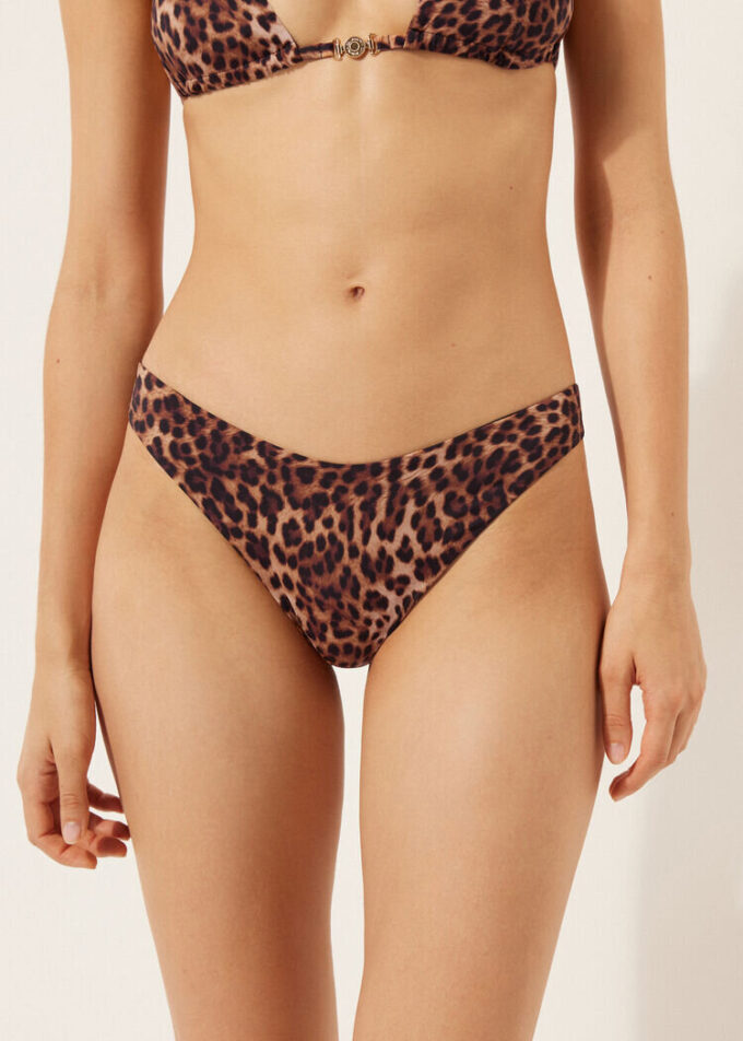 Slipuri braziliene de baie cu imprimeu animalier Slipuri braziliene de baie cu imprimeu animalier