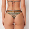 Slipuri braziliene de baie elegante, cu imprimeu etnic Slipuri braziliene de baie elegante, cu imprimeu etnic