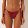 Slipuri de bikini braziliene din satin Slipuri de bikini braziliene din satin