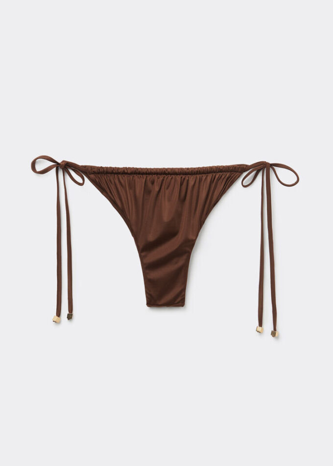 Slipuri de bikini braziliene din satin Slipuri de bikini braziliene din satin