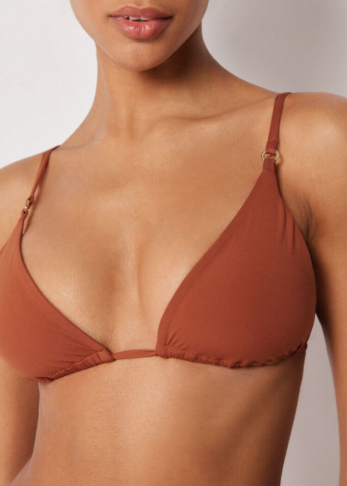 Sutien de topuri triunghi Premium Fit Sutien de topuri triunghi Premium Fit
