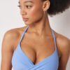 Top de bikini triunghiular cu cupe căptușite, croială premium Top de bikini triunghiular cu cupe căptușite, croială premium