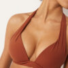 Top de bikini triunghiular cu cupe căptușite, croială premium Top de bikini triunghiular cu cupe căptușite, croială premium