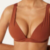 Top de bikini triunghiular cu cupe căptușite, croială premium Top de bikini triunghiular cu cupe căptușite, croială premium