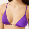 Top de costum de baie cu topuri triunghiulare cu croială minimalistă Top de costum de baie cu topuri triunghiulare cu croială minimalistă