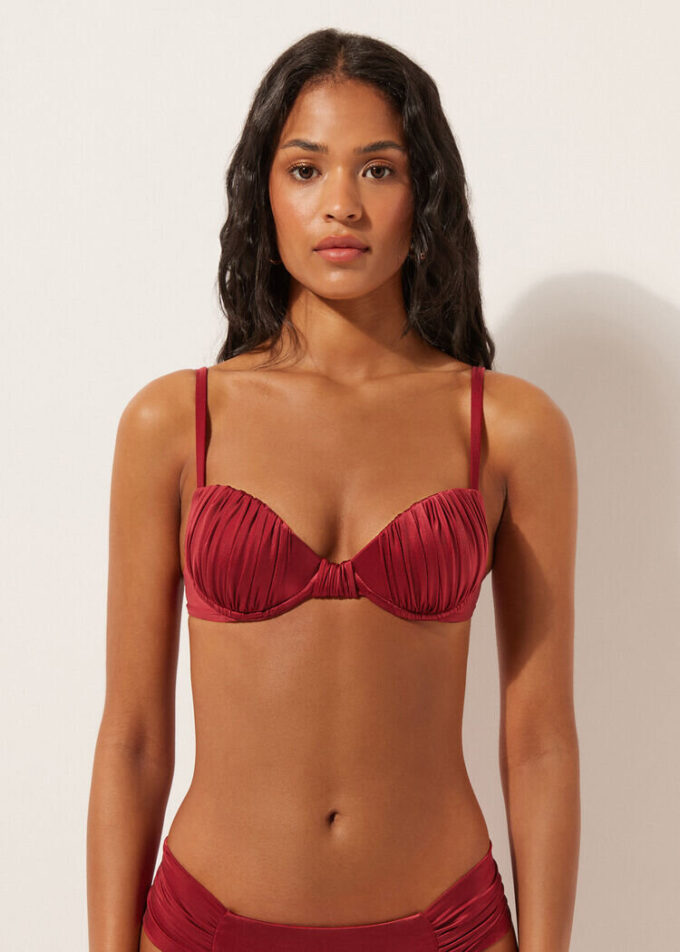 Topuri de bikini push-up cu pernițe din satin lucios Topuri de bikini push-up cu pernițe din satin lucios