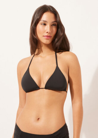 Topuri triunghi de bikini Indonesia Topuri triunghi de bikini Indonesia
