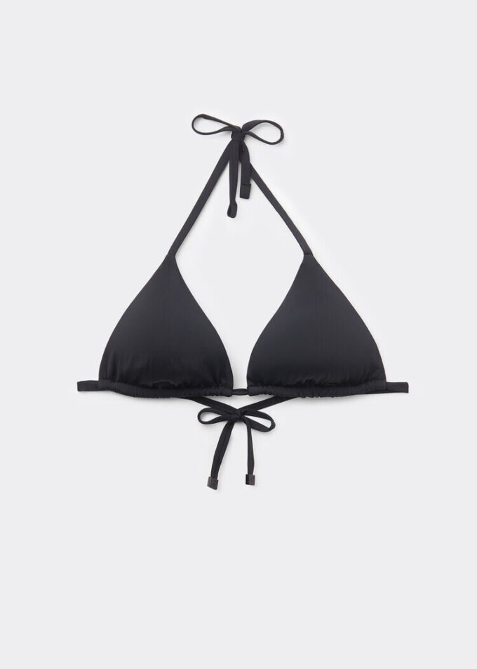 Topuri triunghi de bikini Indonesia Topuri triunghi de bikini Indonesia